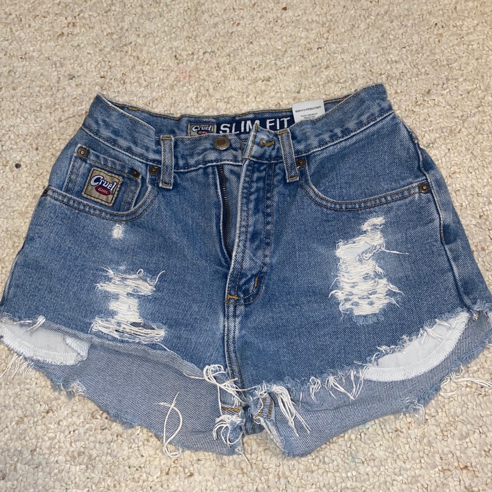 Cruel girl jean shorts